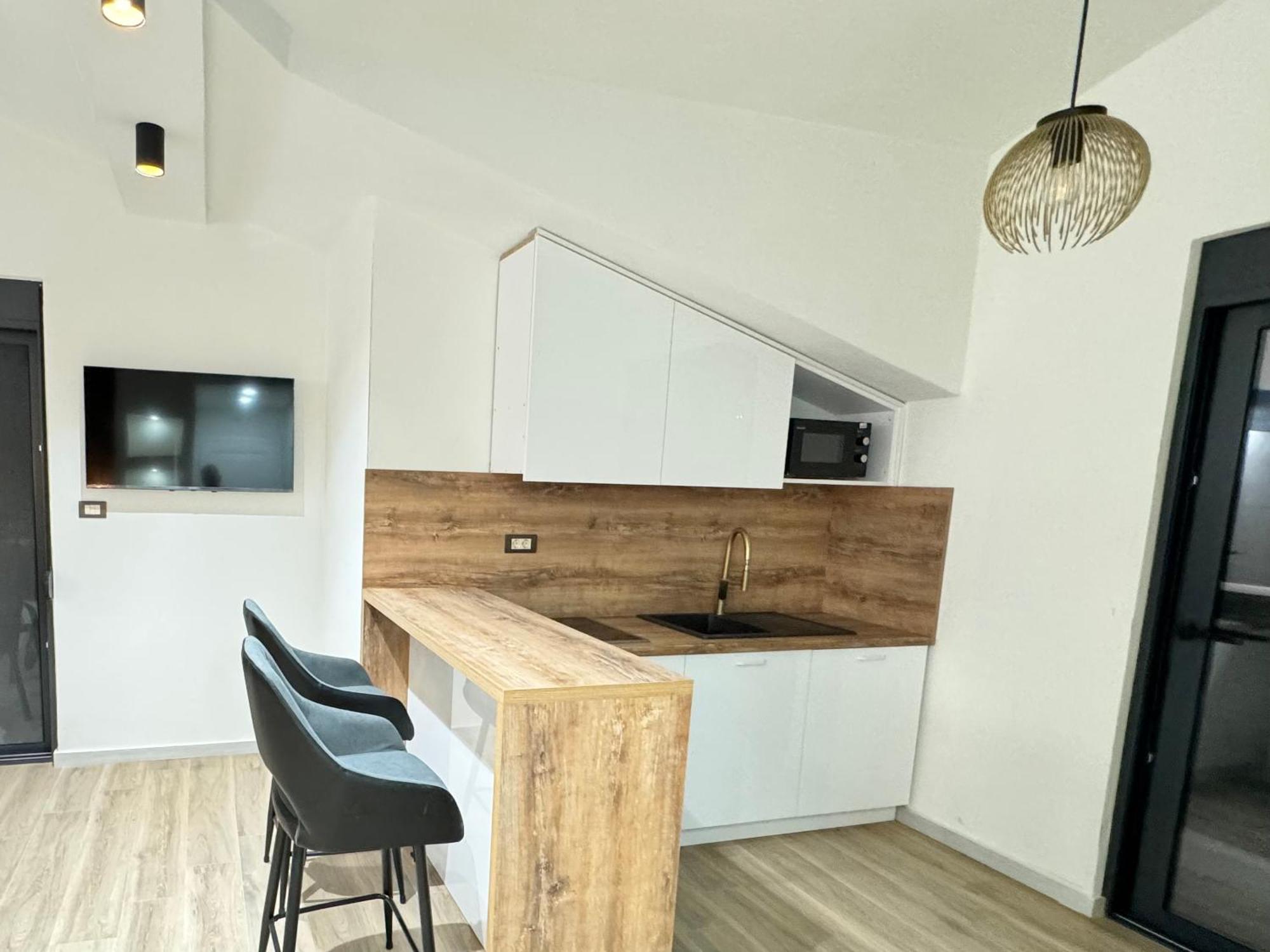 Apartments Lj Ulcinj Kültér fotó