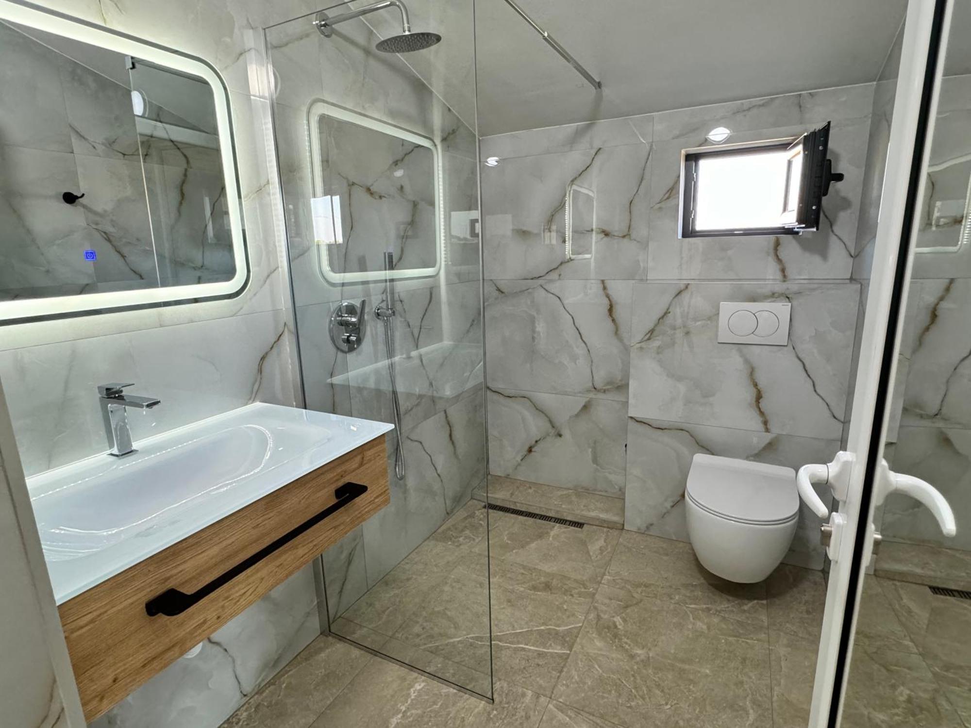 Apartments Lj Ulcinj Kültér fotó